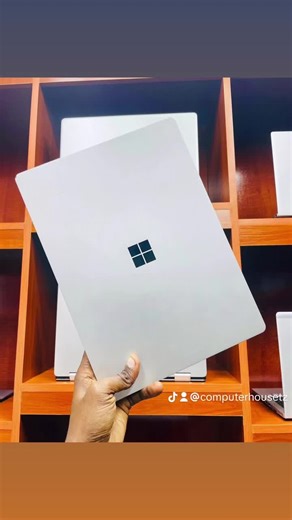 Microsoft Surface Laptop Gen 1 Model:1769 Core i5 7th Generation SSD 128GB RAM 8GB CPU 2.70GHz 13.5 2K Display 2256X1504 Resolution 6hrs Battery life Backlight keyboard Lightweight Laptop Calls/WhatsApp 0716 032 120
