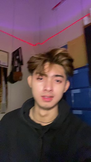 pengen balesin komentar 😡