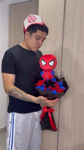 johan From the bronx 🥷🏾🅱️👺 on Instagram: "Tutorial ramo de Spiderman 🕷️🕸️"