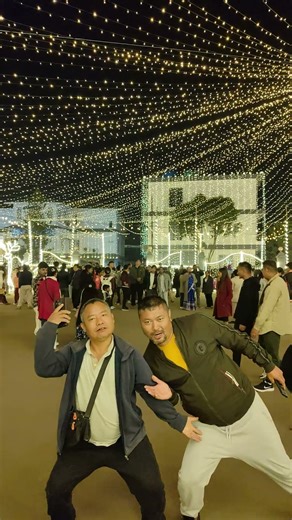 tutorial for clicking duo picture 🤣