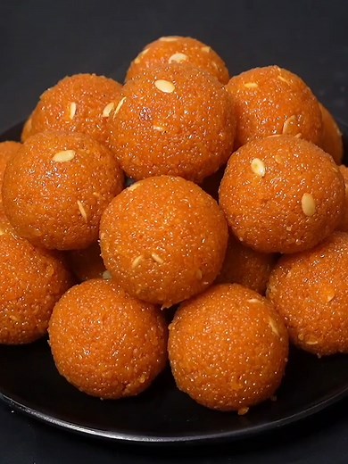 Authentic Sweet Laddu Recipe_Viral_Video #Cooking #FoodRecipe #EasyRecipe #unitedkingdom #foryoupage❤️❤️