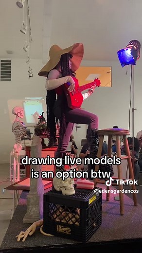 Live Drawing Models at The Drawing Club