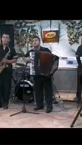 384K views · 4.2K reactions | Borko Radivojevic i Joca king svirali zajedno sigurno 20 godina! Ali zasto vise ne sviraju zajedno? | Uživo Muzika sa Balkana | Facebook