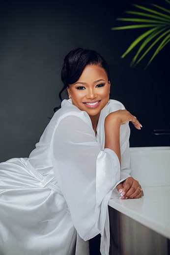 Bridal reveal of our Beautiful Bride Boitumelo🥹👌👌👌🔥Bride: @boitumelo_molatlhwa Makeup & Hairstyling : @voguish.beauty bridal dress: @eccentricstyleloft | Voguish Beauty Bar