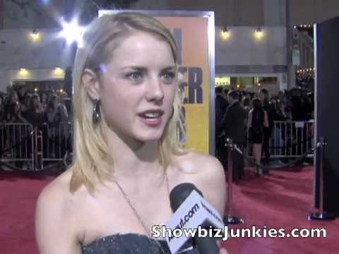 Laura Slade Wiggins Interview - Shameless