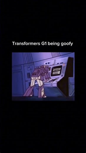 Transformers G1 being goofy