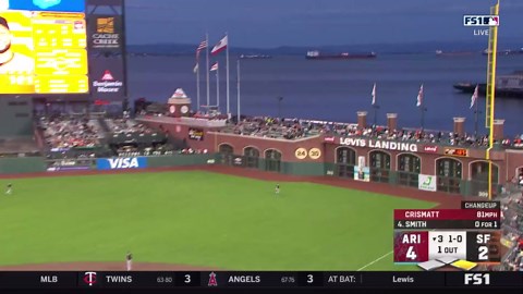 Giants' Dominic Smith crushes two-run HR to tie up game vs. Diamondbacks