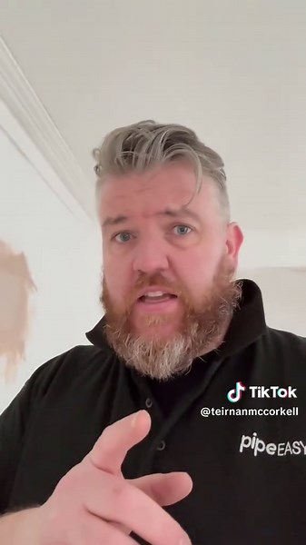 DIY Concrete Flooring: Smooth Your Floor Like a Pro