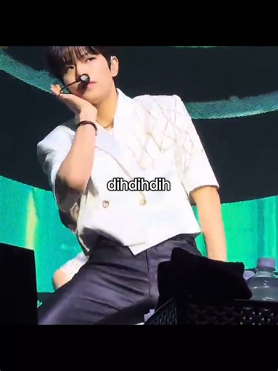 Minnie’s Bedtime Body Roll Moment