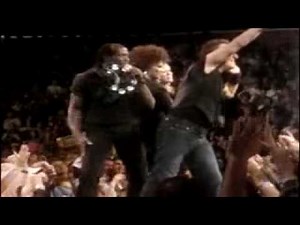 Bruce Springsteen - Higher And Higher - November 22, 2009.mp4