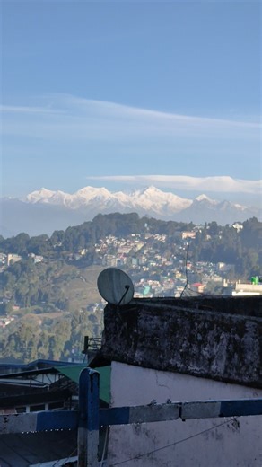 4.1K views · 74 reactions | Darjeeling offers one of the most breathtaking views of Kanchenjunga on a clear day. | Shillong Trendz | Facebook