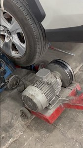 Wheel balancing #automobile #handpumpautomationmotorfixing #mechaniclife #diy #repair #tips