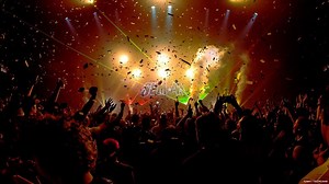 Canadian rock legends Sum 41 bid farewell