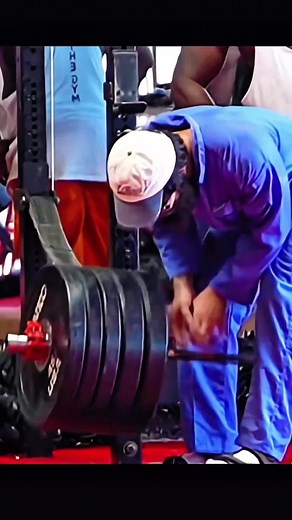 cleaner shock bodybuilder lift heavy weight 💪 #anatoly #gym #anatolyprank #unitedstates #fyp