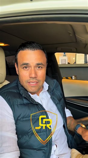 Je Comeia 🚀🚗 on Instagram: "🚗☀️ O Carnaval tá chegando e muita gente já tá se programando pra pegar a estrada com a família. A Jé Colmeia deixa o alerta 👊 Antes de viajar, vale conferir o sistema de arrefecimento do seu carro pra garantir que tá tudo em ordem. Isso evita dor de cabeça na estrada, não deixa a família na mão e ainda protege seu bolso de prejuízo 💸❌ Prevenir agora é muito melhor do que parar no meio da viagem 🔧🔥 👉 Chama a Jé Colmeia no direct ou no WhatsApp e agenda sua rev