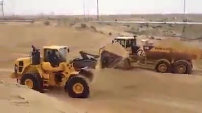 When loading trucks is everything and logic means nothing! | Mining Mayhem