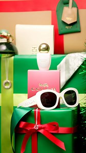 Tis' the season to shop smart. You bring the festive spirit, and we'll bring the savings.​ From stylish dresses to dazzling accessories, DFO your festive look this Christmas! ​ Shop premium brands for less at DFO Brisbane and celebrate the season in style.​ Visit us in store and let the festive season begin!​ Partygoers in the know, DFO. ​ #ChristmasShoppersInTheKnowDFO​ #DFOChristmas | DFO Brisbane