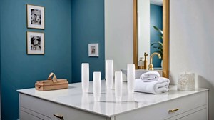 10Pcs White 1 oz Travel Bottles Empty Refillable Toothpaste Tubes Containers Small Mini Size Squeeze Dispensers, Refillable Containers Pump Dispensers Refillable Cosmetic (10 * 2.7cm)