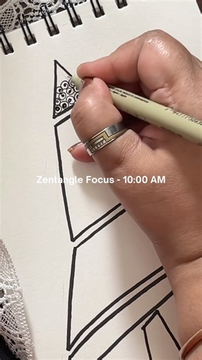 Art Therapy | Zentangle Christmas Tree Doodle #doodling #zentangle #christmas #tree #drawing #viral