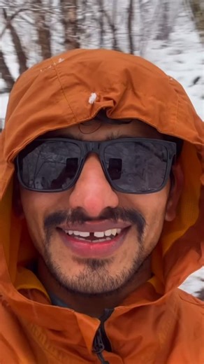 @rohtashkhileri on Instagram: "“खाली पड़े हैं हाथ देख लो, कोई नहीं है साथ देख लो। जिसकी हमनें औक़ात बनाई और जिसे हमने उम्र भर के लिए चाहा, उसने जाते-जाते कहा—‘अपनी औकात देख लो’।” 🥹💔 अकेलापन मेरी कमजोरी नहीं, मेरी सबसे बड़ी ताकत है।-22 डिग्री की ठंड में, रूस के इन पहाड़ों के बीच आज मैं खुद से मिल रहा हूँ। मंज़िल दूर है, पर जुनून भरपूर है! “औकात की बात वो करते हैं जिन्हें हमारी ऊँचाई का अंदाज़ा नहीं होता! 🏔️🔥 कल के खाली हाथ आज इतिहास रचने के लिए तैयार हैं। 🇮🇳✨” . . . . . . . . #trending #neve