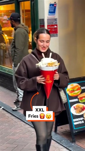XXL fries 🍟😮 | Twisted