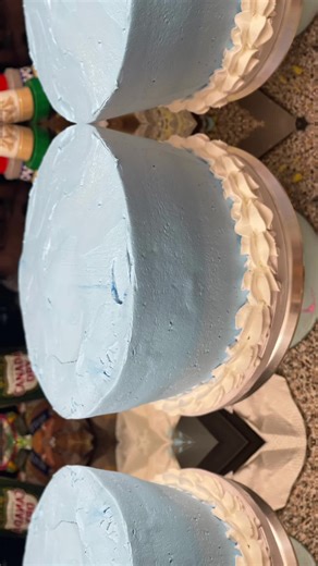 Fortnite-Themed 8th Birthday Cake Celebration