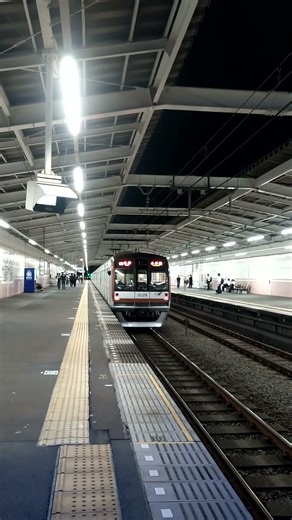 東京メトロ有楽町線直通西武池袋線各駅停車 小手指行
