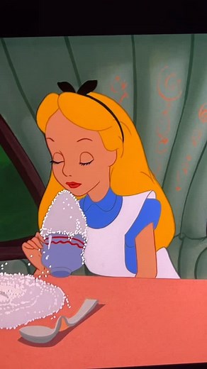 4.5M views · 228K reactions | This of Disney ( Alice in Wonderland ) is 勞 Part 2. . . . . . . . Disney princess , princesas Disney, Alicia en el país de las maravillas, Moana, Moana 2, zootopia, zootopia 2, zootropolis, Pixar, frozen, Stitch ,Little Mermaid, Snow White | Juan Bergman | Facebook