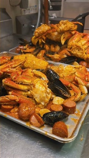 I’d choose to be a cook in every lifetime #cooklikeachef #cheflife #cooking #chef #restaurant