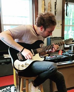 6.6K views · 89 reactions | This funky 1960’s Silvertone 1448...