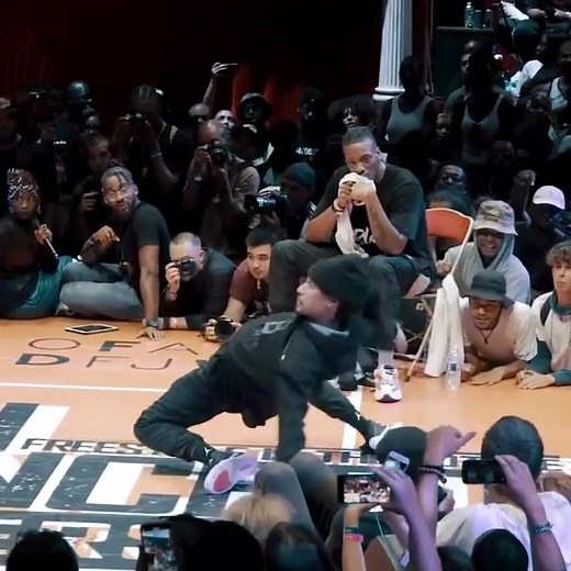 #hiphopchallenge #hiphopdance #hiphopmusic #tiktokersrd #tiktokers_empire #cooltiktokers #tiktokersbr #tiktokersvirals #coolesttiktokers #300tiktoker