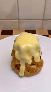 The Anglo-Italian Christmas dessert nobody asked for 😮 #pandoro #mincemeat | Adrian Ghervan