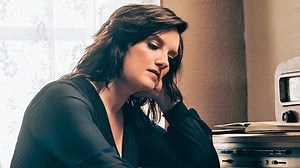 Interview: Brandy Clark reflects on her career & talks new 'Art of the Storyteller' tour