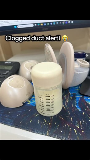 Sa lagay kong to ng pagiging enougher, nagkaka clogged duct pa rin ako. 😭😭 clogged duct brought to you by ineffective pump that didn’t empty my girlies out. Gentle reminder talaga to (1) hand express after pumping to see kung empty na ba talaga or meron pa, and to (2) invest in a good and effective pump. 😭