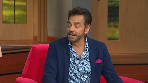 210K views · 6.6K reactions | Eugenio Derbez a paso firme en Hollywood, presente en la película “The Valet”. Más videos en https://aztecaamerica.com/ | Azteca America | Facebook