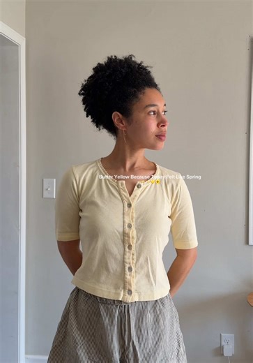 Soft Spring colors today🧈 🌼💛✨ #butteryellow #softaesthetic #simpleoutfit #springfashion #slowfashion