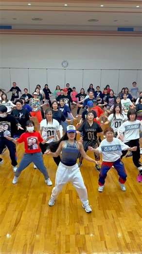 퐌퐢퐳퐮퐤퐢 Zumba on Instagram: "One of my favorite songs from #Zin118  . : Dgidom by @loria 易: @zjindrasandoval x @tommy.eze x @lorettabates x @bechir.bendhief . #Zumba #zumbaCommunity #ZumbaJapan"