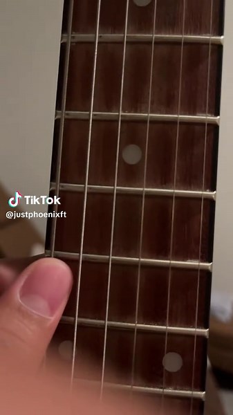 Electric Guitar Tuning Tutorial for Beginners