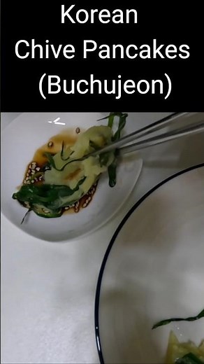 Korean Chive Pancakes (Buchujeon)