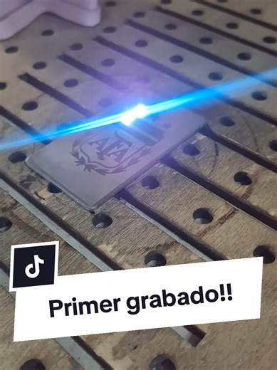 Guía para tu primer grabado con láser de fibra óptica