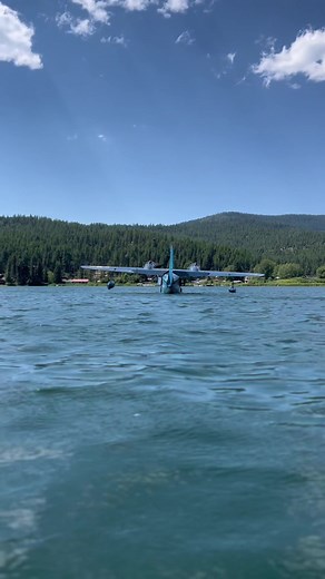 The Beatiful 1942 Grumman Goose. Thank you to the wonderful Pemberton and Sons Aviation for letting me come aboard! Some history about this grumman goose- From May 1937 to October 1945 only 345 Gooses were built. The civilian design was so good that military buyers began purchasing the plane. Most all of the serials went to the U.S Navy and Army. Throughout the war, the goose served as a utility, patrol, and rescue aircraft! To this day there are only about 30 airworthy grumman gooses on the pla