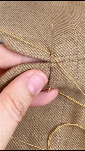Usually used for slits, and can also be used for cheongsam slits. #sewapasystem #sewing