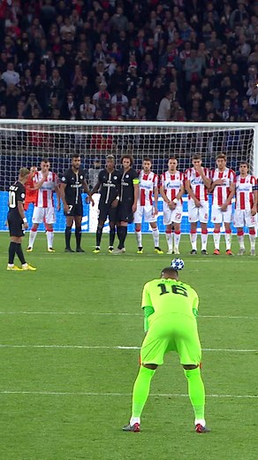 14M views · 273K reactions | The perfect angle doesn’t exi-襤 | UEFA Champions League | Facebook