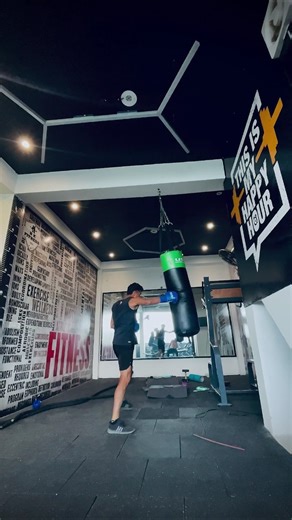 “Boxing Skills 2025 Powerful Punching Combo | Training for Beginners & Athletes 🥊 #fitness #shorts