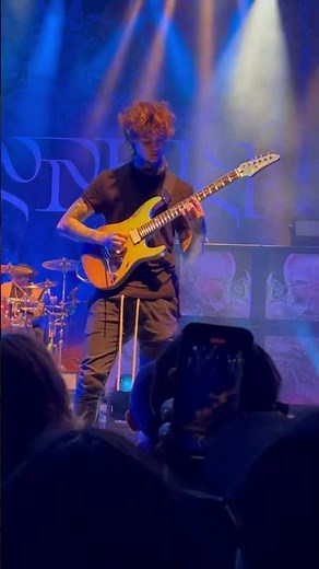 The Worst Riff by Polyphia Live in London (11/05/23) #polyphia #timhenson #claygober