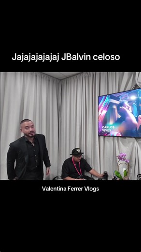 Amamos a Josecito 😂😍 #valentinaferrer #valentinaferreryoutube #valentinaferrerjbalvin #jbalvin @Valentina Ferrer @J Balvin