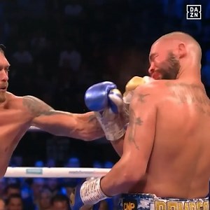 Oleksandr Usyk left the cruiserweight division with a BANG in his final fight at the weight class 💥 The Ring champion looks to regain his undisputed heavyweight titles against Daniel Dubois this Saturday on DAZN 📺 | Ring Magazine