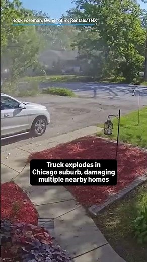 Shocking video shows moment truck carrying leaking propane tank explodes in suburbs