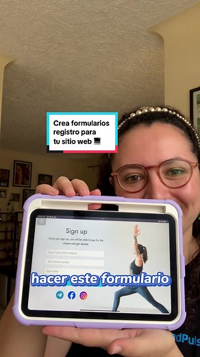 Crear formularios de registro en tu sitio webes más fácil de lo que piensas.🌐 En este mini tutorial, te mostramos cómo utilizar este widget con SendPulse para recopilar datos importantes de tus visitantes. ¡Aprovecha esta poderosa herramienta para segmentar y personalizar tu contenido de manera efectiva! 🔐💼 #tutorial #minitutorial #crm #formulario #sitioweb #landingpage #plataformadigital #sitiowebempresarial #clientes #clientesfelices #crmsoftware