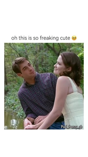 pixel_frenzy_global on Instagram: "🎬 Title: Front of the Class (2008) ★ IMDb Rating: 8.2/10 🎭 Genre: Drama | Biography | Family 🎥 Director: Peter Werner 👥 Main Cast: James Wolk (Brad Cohen) Treat Williams (Norman Cohen) Dominic Scott Kay (Young Brad) Sarah Drew (Nancy Lazareno) Patricia Heaton (Ellen Cohen) 🌍 Country: United States 🎓💙 Overview (No Spoilers): Based on a true story, Front of the Class follows Brad Cohen, a young man with Tourette syndrome who dreams of becoming a teacher. D